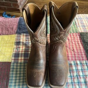 Aristide squared toe cowboy boots 🥾 never worn 7.1/2 D